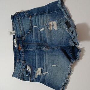 Ariya Women's Ripped Jean Shorts - Dark Blue